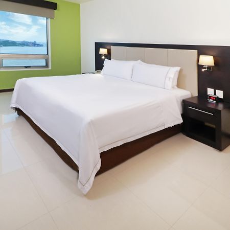 Holiday Inn Express - Tuxpan By Ihg מראה חיצוני תמונה