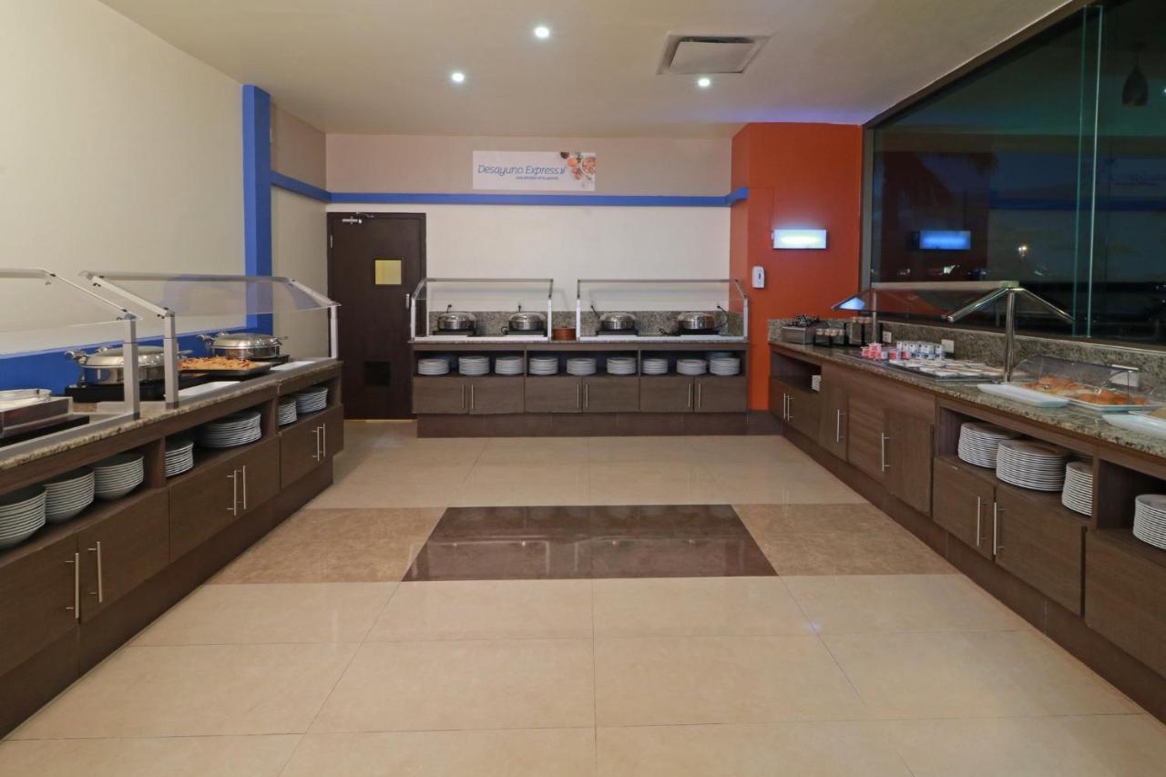 Holiday Inn Express - Tuxpan By Ihg מראה חיצוני תמונה